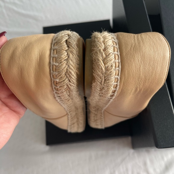 Authentic Chanel Lambskin Beige and Black Edpadrilles - Picture 7 of 11